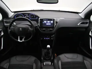 PEUGEOT 2008 Executive