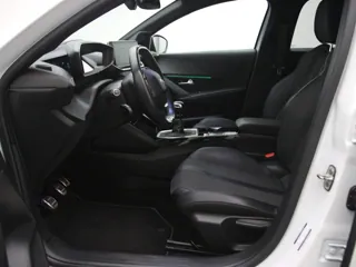 PEUGEOT 208 GT