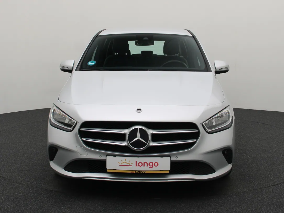 MERCEDES BENZ B180 Business Solution