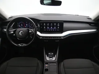 SKODA OCTAVIA Ambition