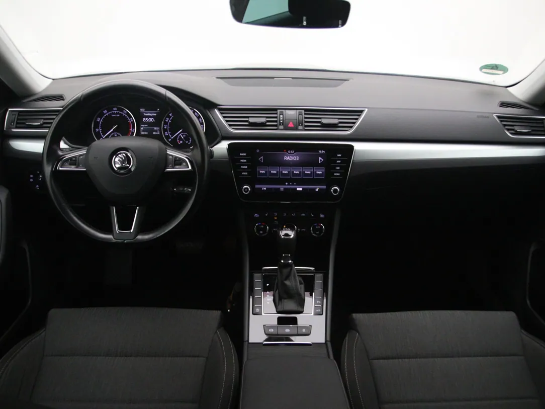 SKODA SUPERB Clever Edition