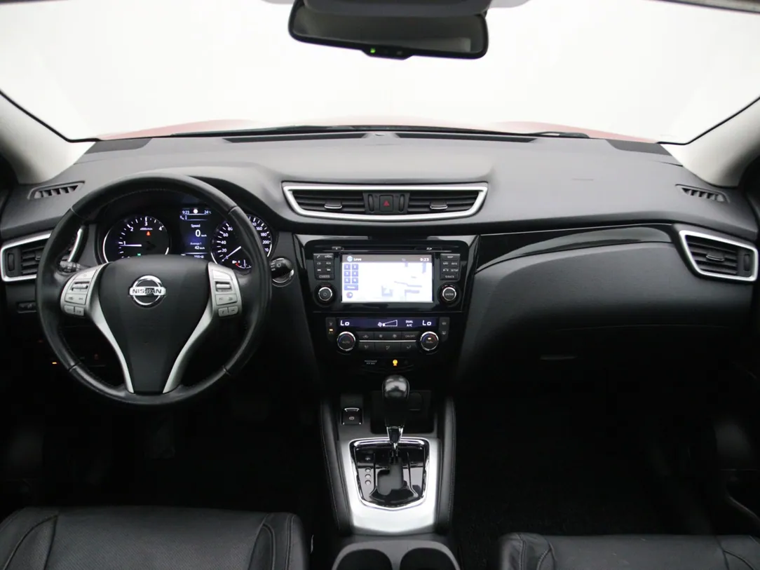 NISSAN QASHQAI Tekna