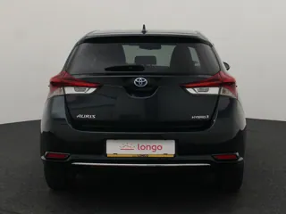 TOYOTA AURIS Dynamic