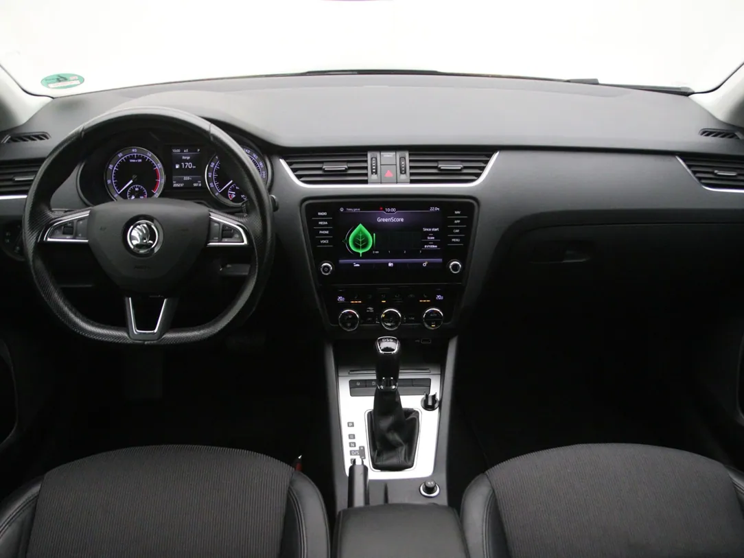 SKODA OCTAVIA Business Edition
