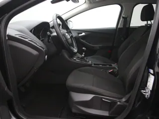 FORD FOCUS Titanium