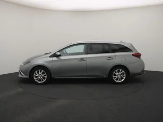 TOYOTA AURIS Executive