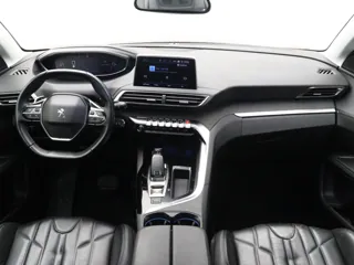 PEUGEOT 5008 ALLURE