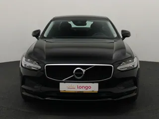 VOLVO S90 Momentum