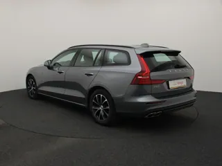 VOLVO V60 MHEV Momentum Advantage