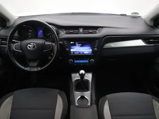 TOYOTA AVENSIS Pro