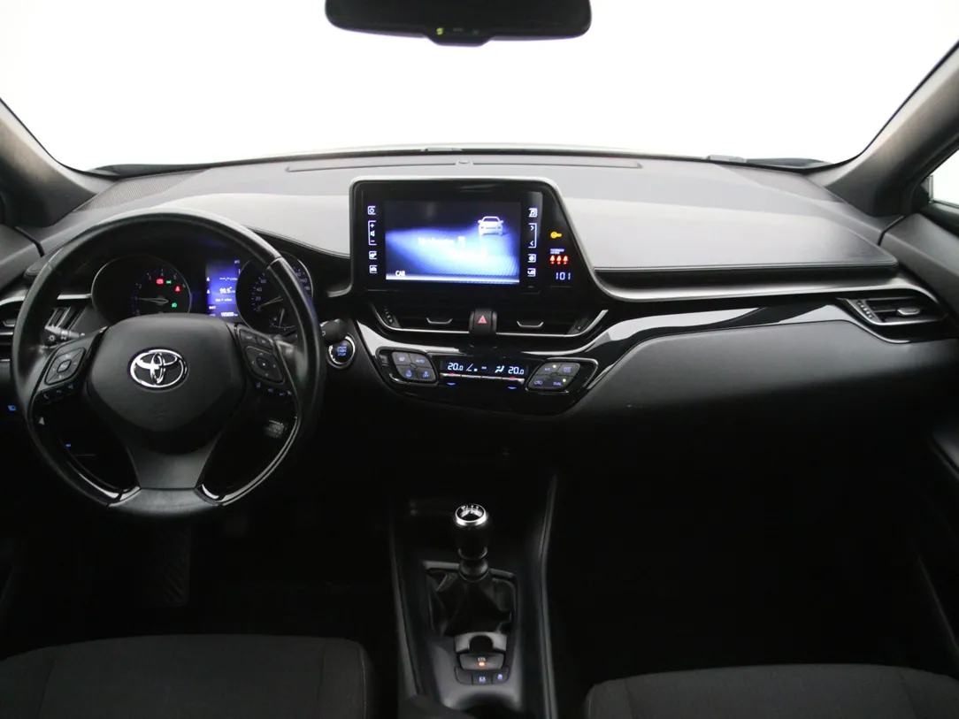 TOYOTA C-HR Dynamic