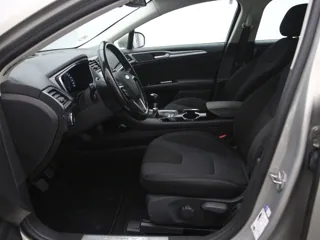 FORD MONDEO Titanium