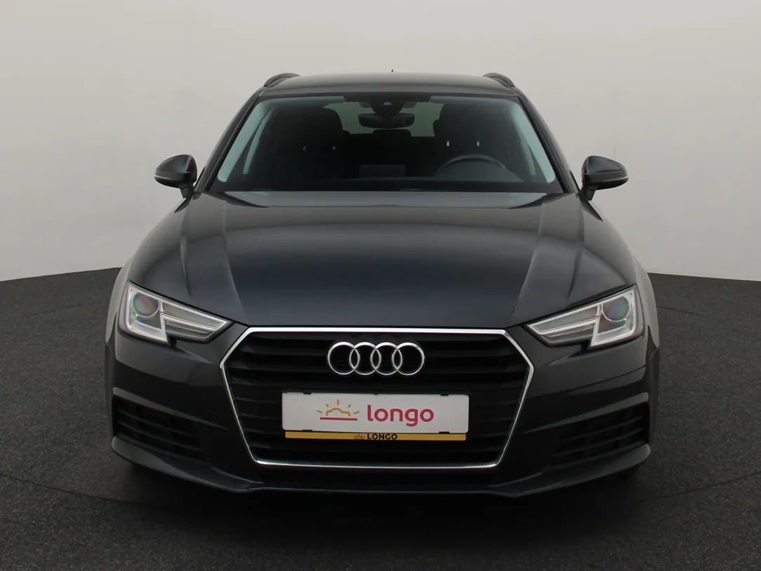 AUDI A4 Business