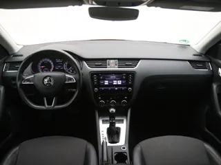 SKODA OCTAVIA Ambition Business