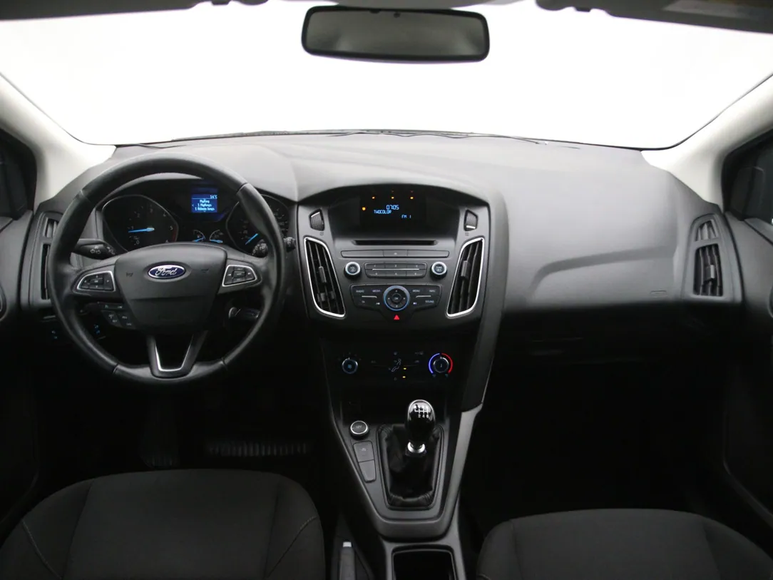 FORD FOCUS Titanium