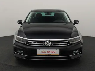 VOLKSWAGEN PASSAT B8 Highline