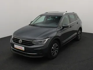 VOLKSWAGEN TIGUAN Active