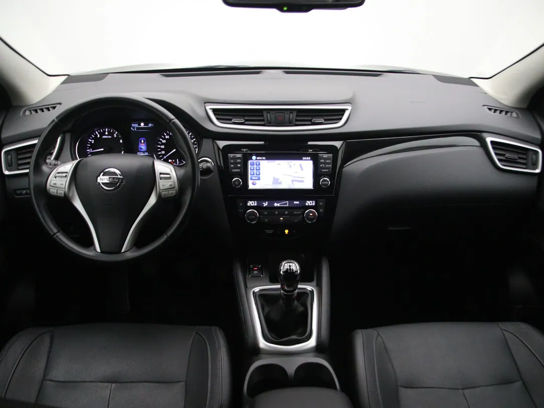 NISSAN QASHQAI Tekna