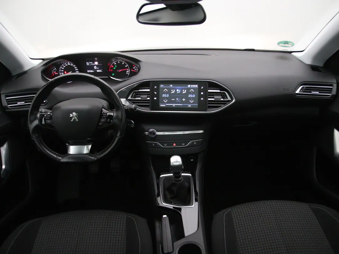 PEUGEOT 308 Executive