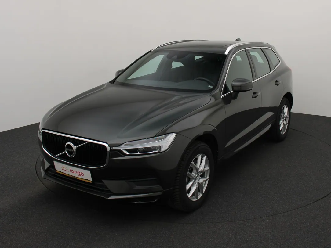 VOLVO XC60 Momentum