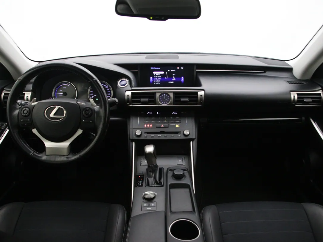 LEXUS IS300H 25th Edition