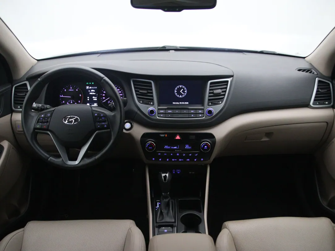 HYUNDAI TUCSON Executive