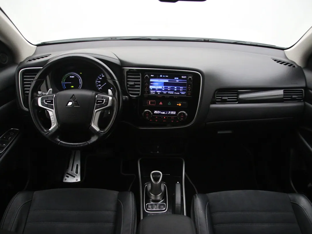 MITSUBISHI OUTLANDER Business Edition
