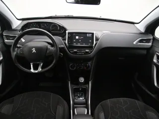 PEUGEOT 2008 Lion