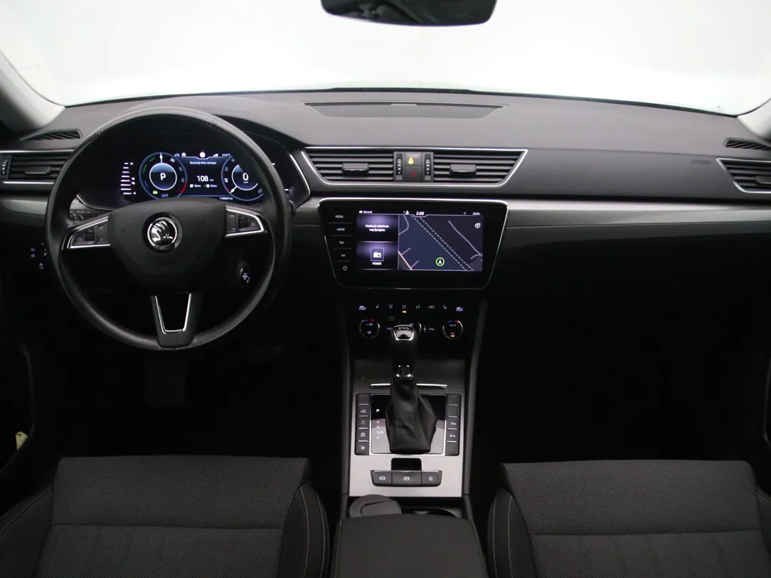 SKODA SUPERB Style