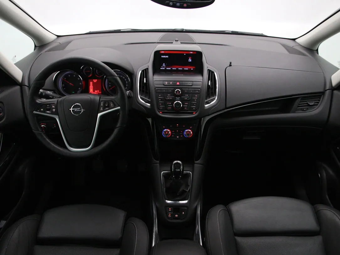 OPEL ZAFIRA TOURER Business+