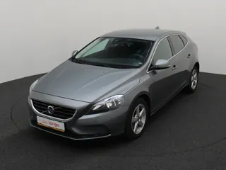 VOLVO V40 Momentum