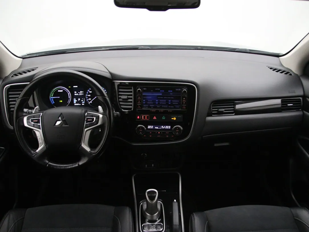 MITSUBISHI OUTLANDER Business Edition