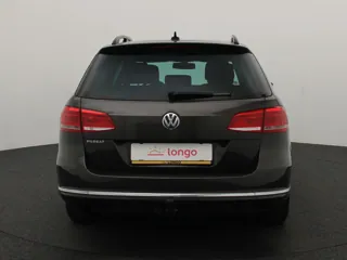 VOLKSWAGEN PASSAT B7 R-Line Executive Edition