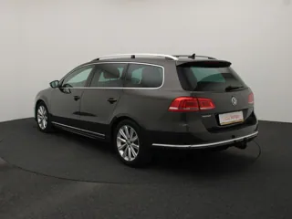 VOLKSWAGEN PASSAT B7 R-Line Executive Edition