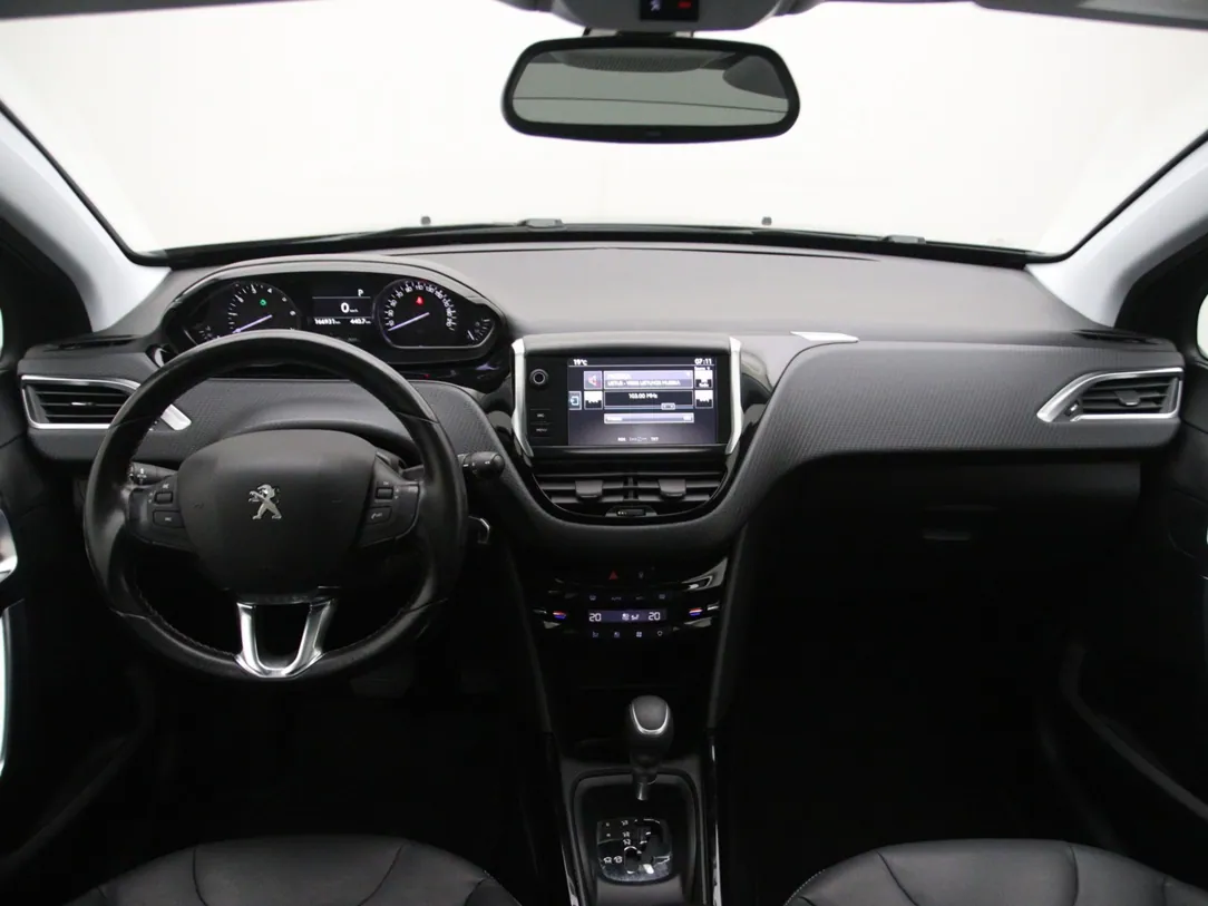 PEUGEOT 2008 Allure