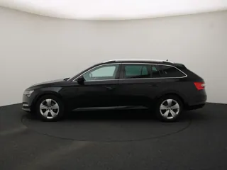 SKODA SUPERB Style