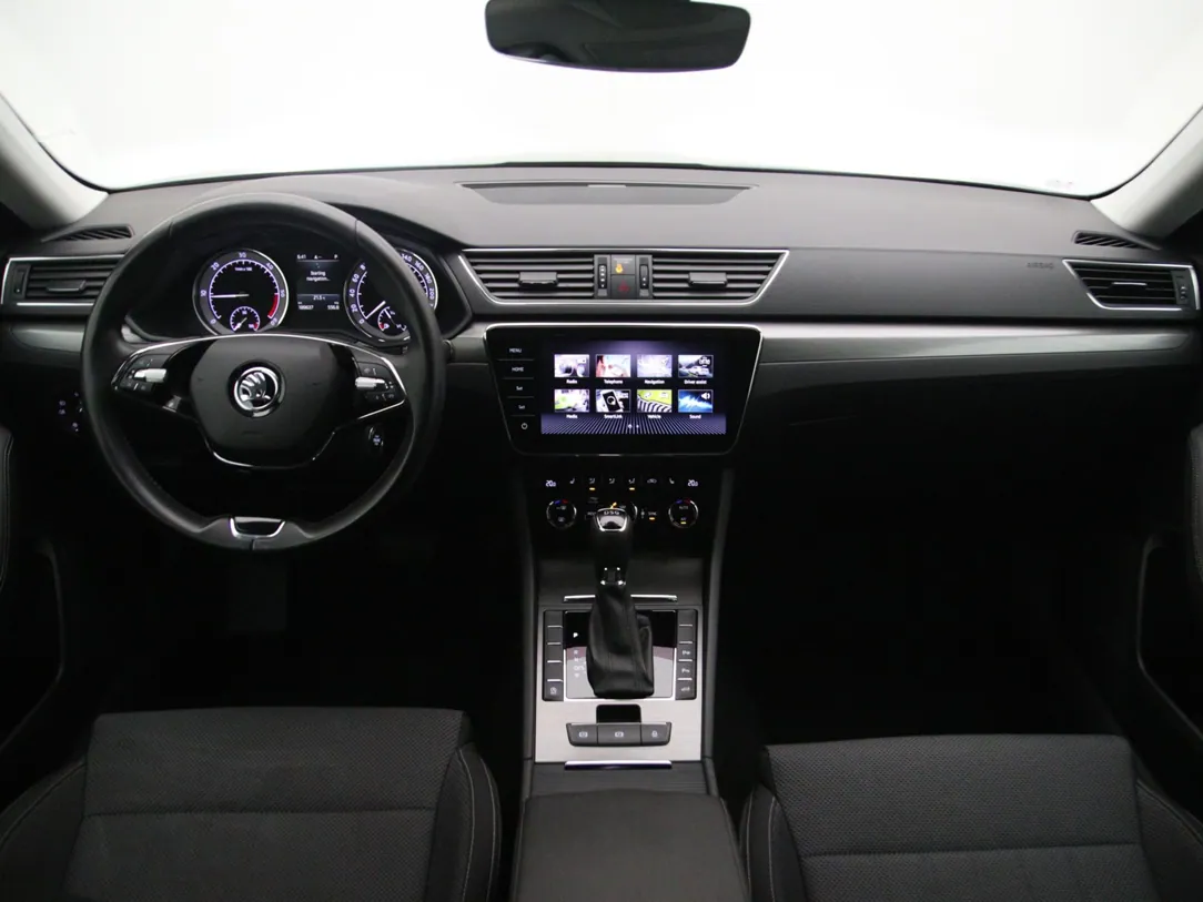 SKODA SUPERB Style