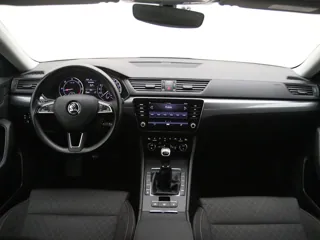 SKODA SUPERB Active Business