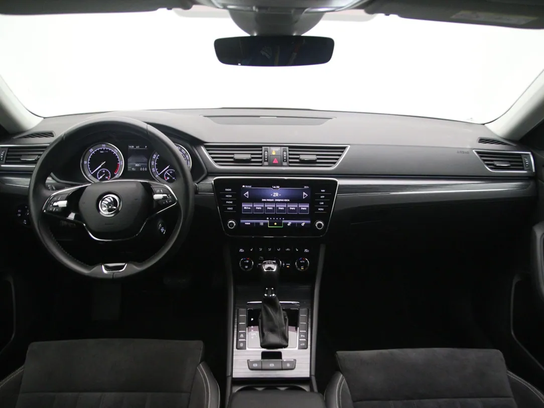 SKODA SUPERB Style