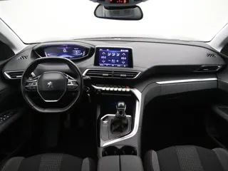 PEUGEOT 5008 Executive
