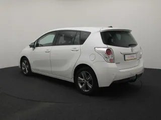 TOYOTA VERSO Dynamic Business