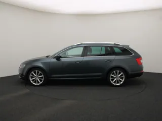 SKODA OCTAVIA Style Business