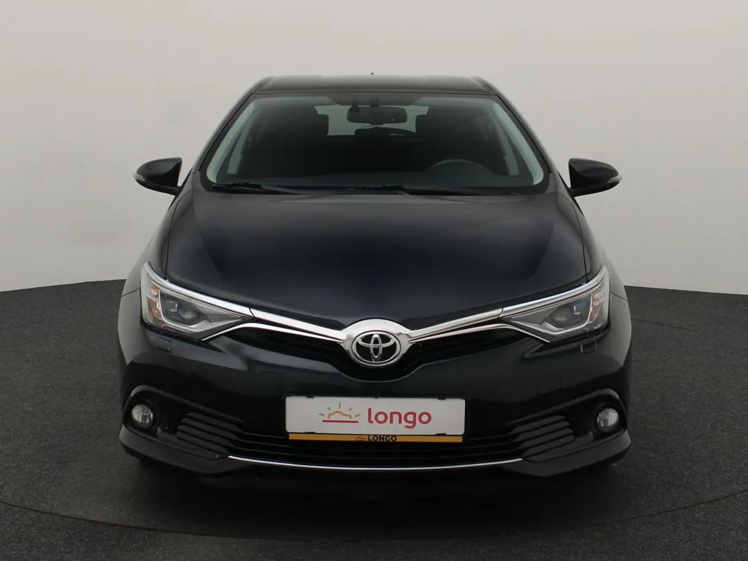 TOYOTA AURIS Active