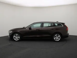 VOLVO V60 MHEV Momentum Pro