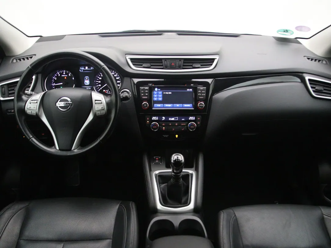 NISSAN QASHQAI Tekna