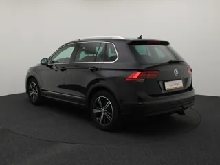 VOLKSWAGEN TIGUAN Connected Series