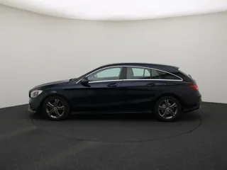 MERCEDES BENZ CLA200 Business Solution