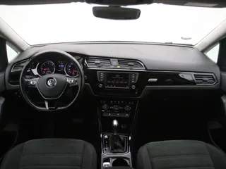 VOLKSWAGEN TOURAN Highline