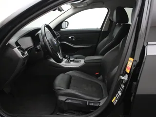 BMW 320 Advantage