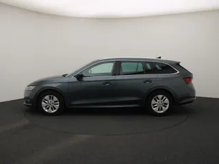 SKODA OCTAVIA Ambition
